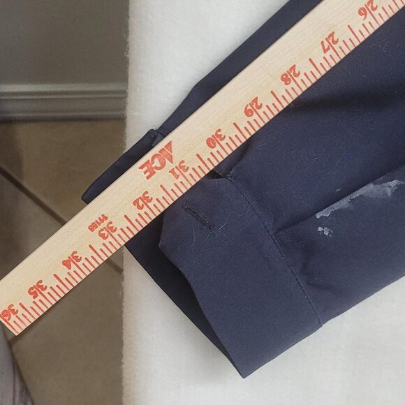 London Fog navy blue bomber-style jacket with both zipper and button closure 44L - Picture 7 of 7